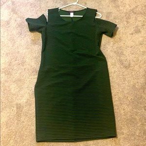 Cold shoulder bodycon dress